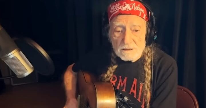 Who Is Speaking in Willie Nelson’s “Heart of America”?