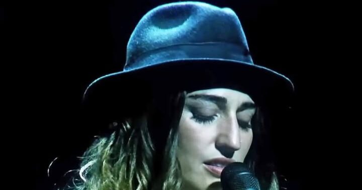 From Piano Cover to Orchestra: Sara Bareilles Revisits “Goodbye Yellow Brick Road”
