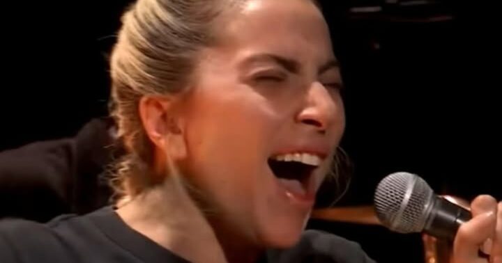 “Hold My Hand” After the Film: Gaga’s Song on the Oscars Stage