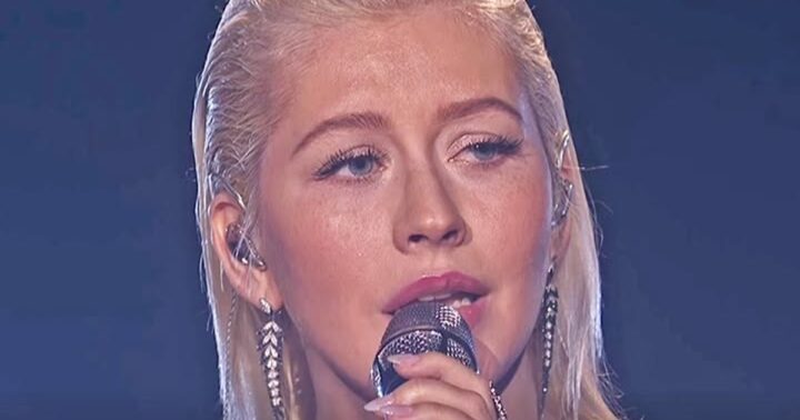 Christina Aguilera's Bodyguard Tribute: What a Medley Has to Do