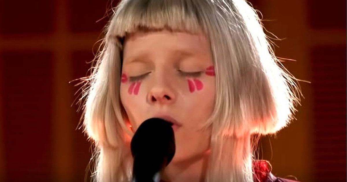 AURORA’s ‘Across the Universe’ and ‘The Seed’ Offer Two Ways to Organize Images
