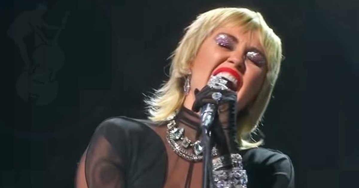 Miley Cyrus’ ‘Heart of Glass’: A Festival Cover Becomes Part of a Catalogue
