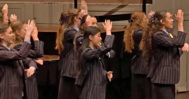 Leonessa's Te Iwi E: Start With the Work and Its Credits