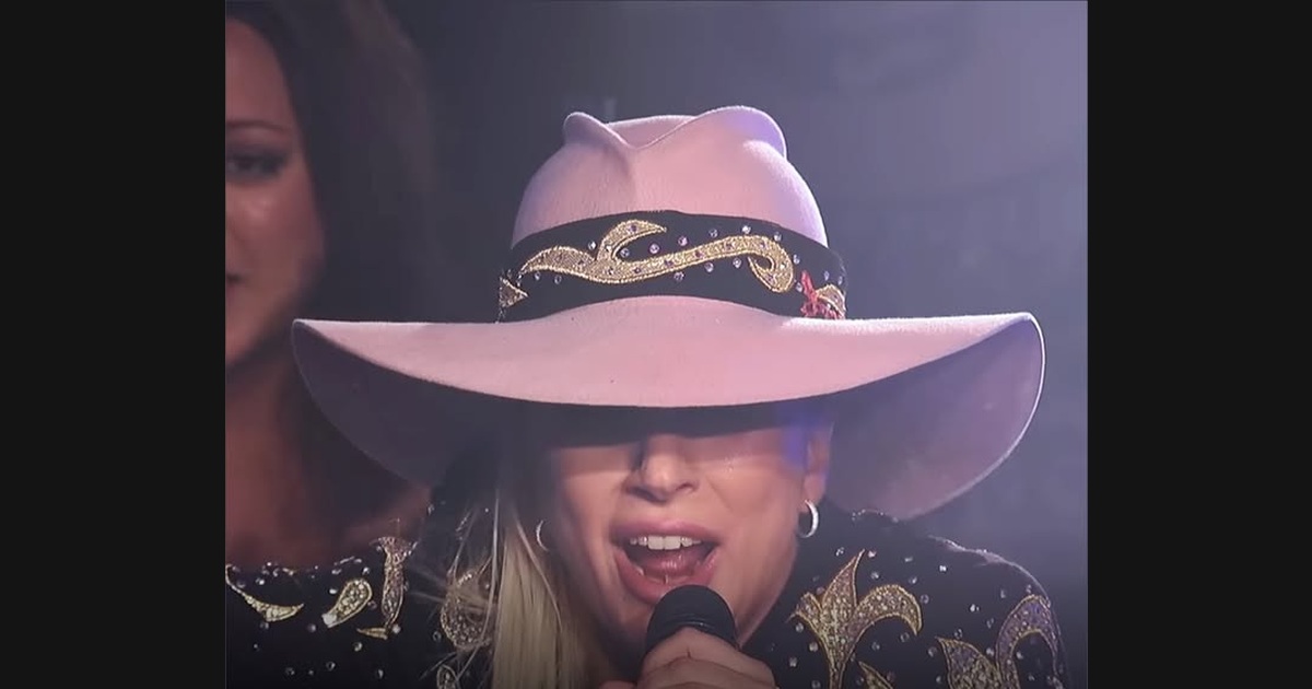 The Gaga–Adele Mashup Creates a Conversation Through Editing