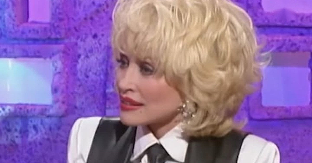 Dolly Parton's Fingernails and the Making of a Musical Anecdote