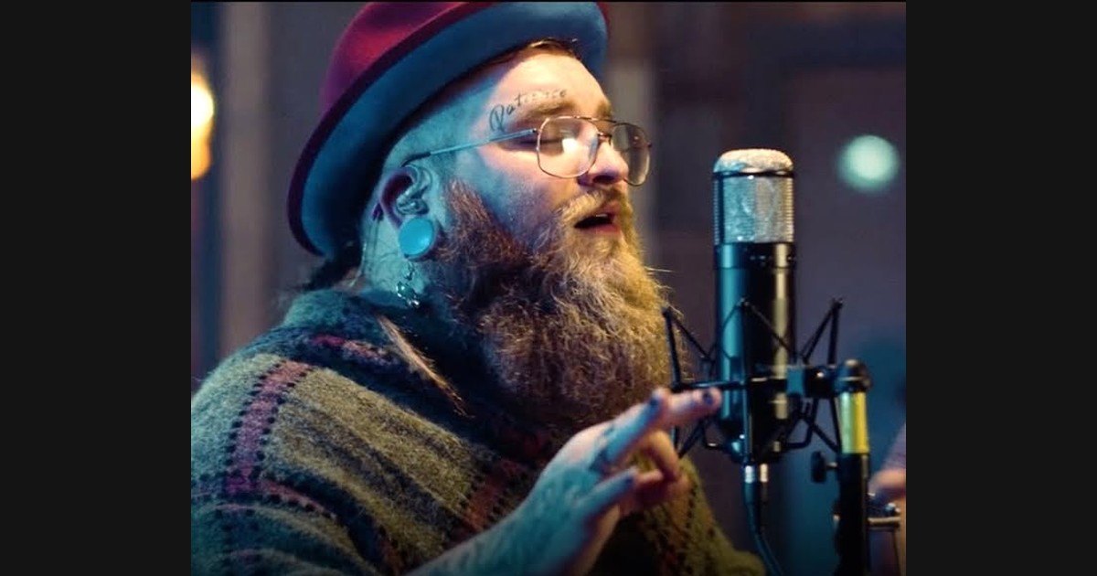 Teddy Swims Sings Make You Feel My Love: Keep Dylan's Writing in View