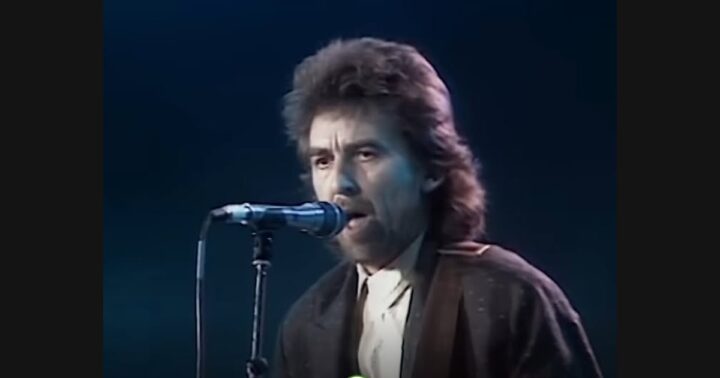 Harrison’s “While My Guitar Gently Weeps”: Performing a Song and Later Performing in Tribute