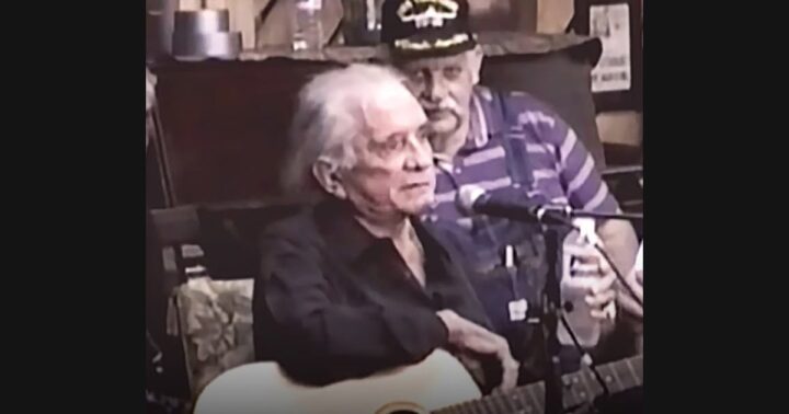 Johnny Cash as Writer and Interpreter: Folsom Prison Blues Beside Hurt