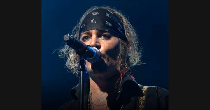 Hollywood Vampires’ Heroes: A Different Voice Within the Same Band